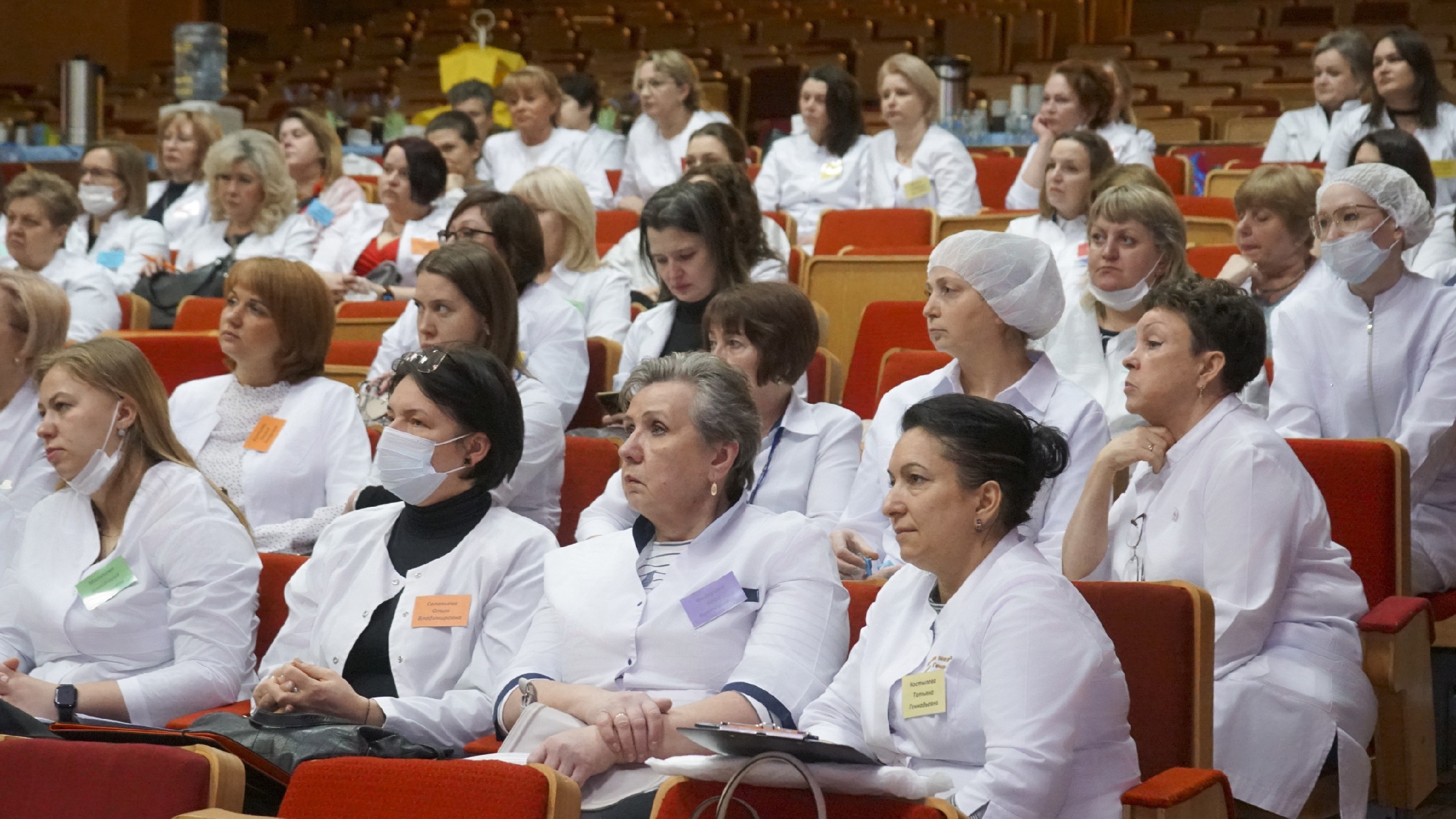 Медсестры Мариинской больницы приняли участие в городском мастер-классе