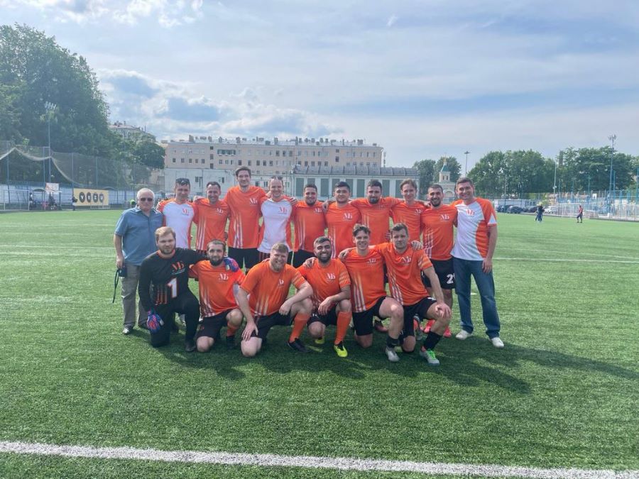 Новая победа команды по футболу Мариинской больницы в Чемпионате «Большой футбол-2023»