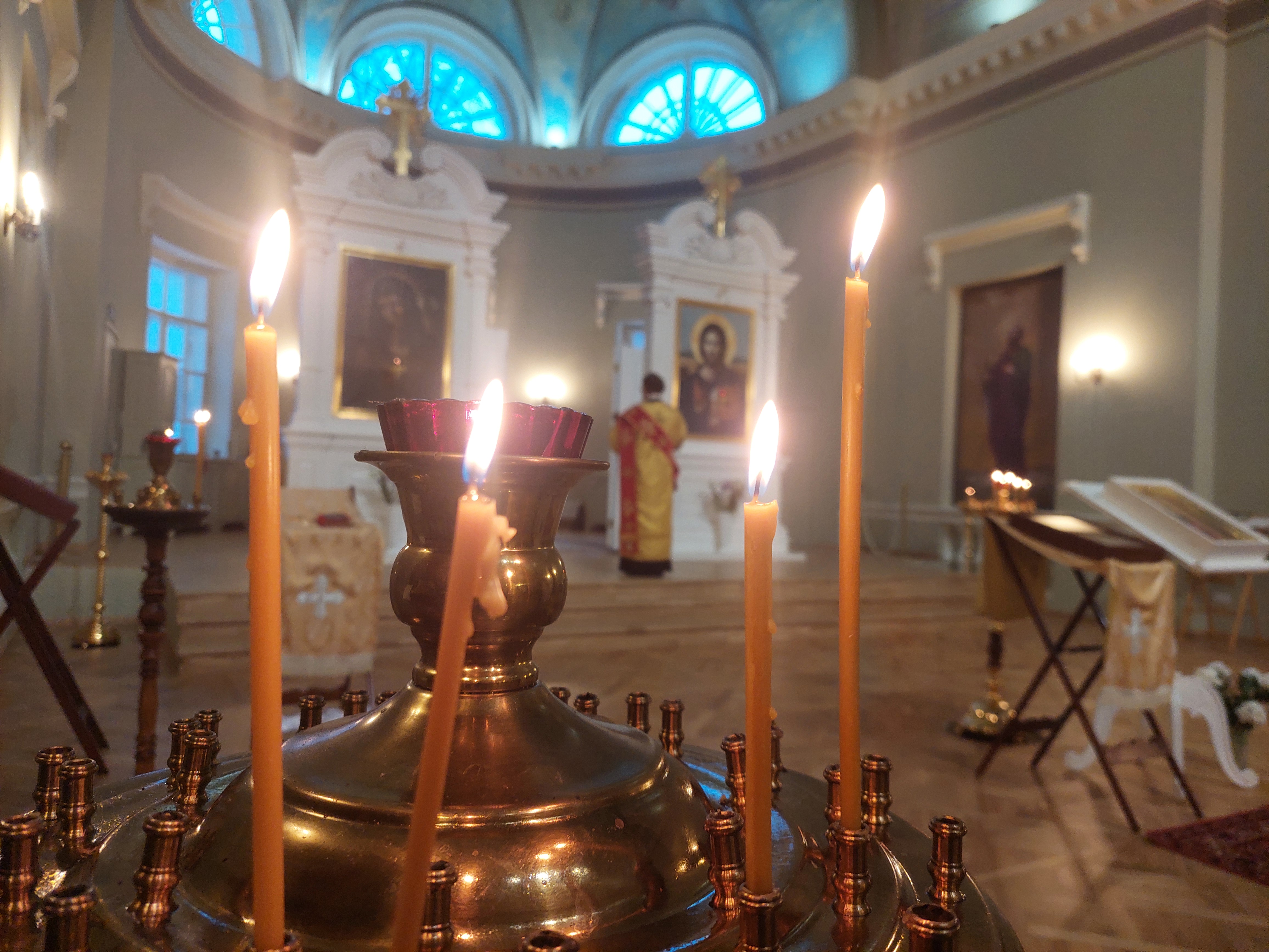 В храме Мариинской больницы прошла праздничная литургия